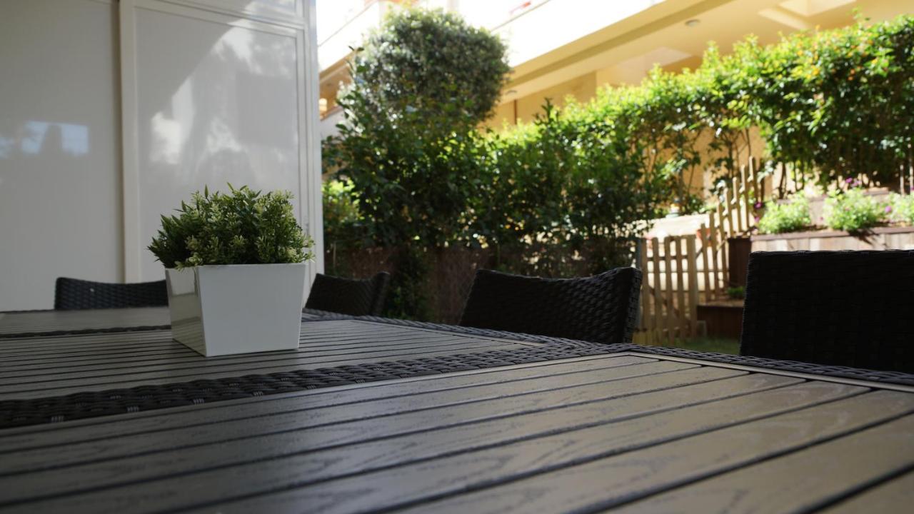 Bastinazo Alohadream - Premium - Duplex Lujo Recien Reformado Con Jardin, Piscina, Parking, Aire Acondicionado - Los Canos De Meca - 50M Playa Buitenkant foto
